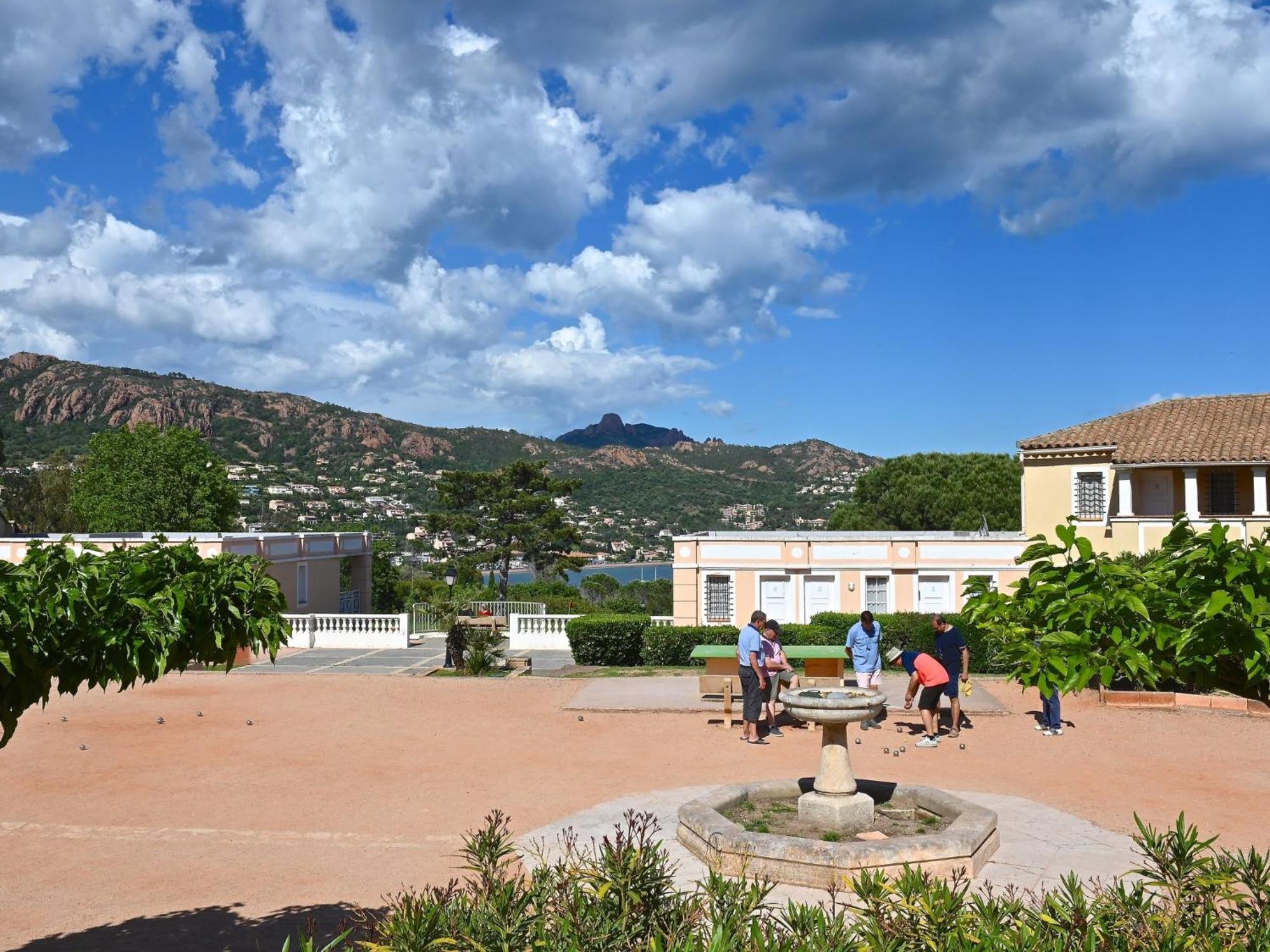 Apartment Village Cap Esterel - Le Village-76 By Interhome Saint-Raphael  Ngoại thất bức ảnh