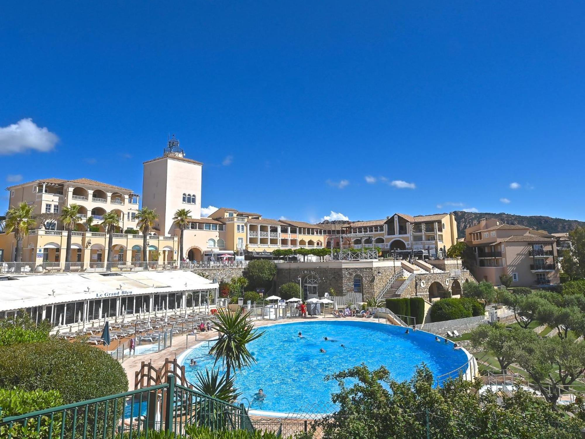Apartment Village Cap Esterel - Le Village-76 By Interhome Saint-Raphael  Ngoại thất bức ảnh